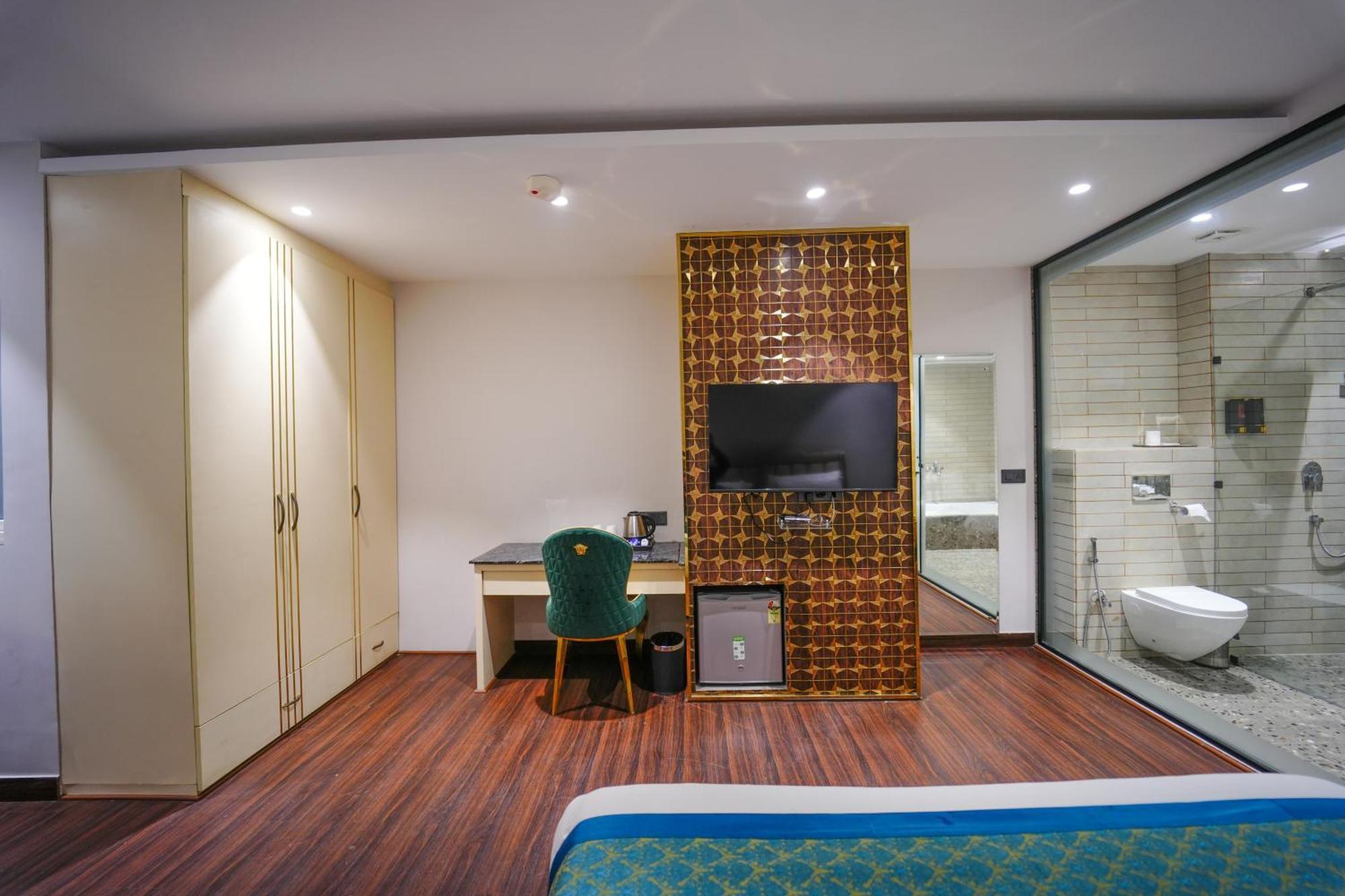 Clay Inn Hotels, Paschim Vihar เดลี ภายนอก รูปภาพ