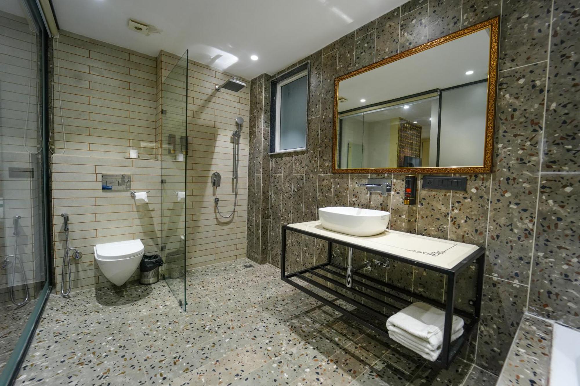 Clay Inn Hotels, Paschim Vihar เดลี ภายนอก รูปภาพ